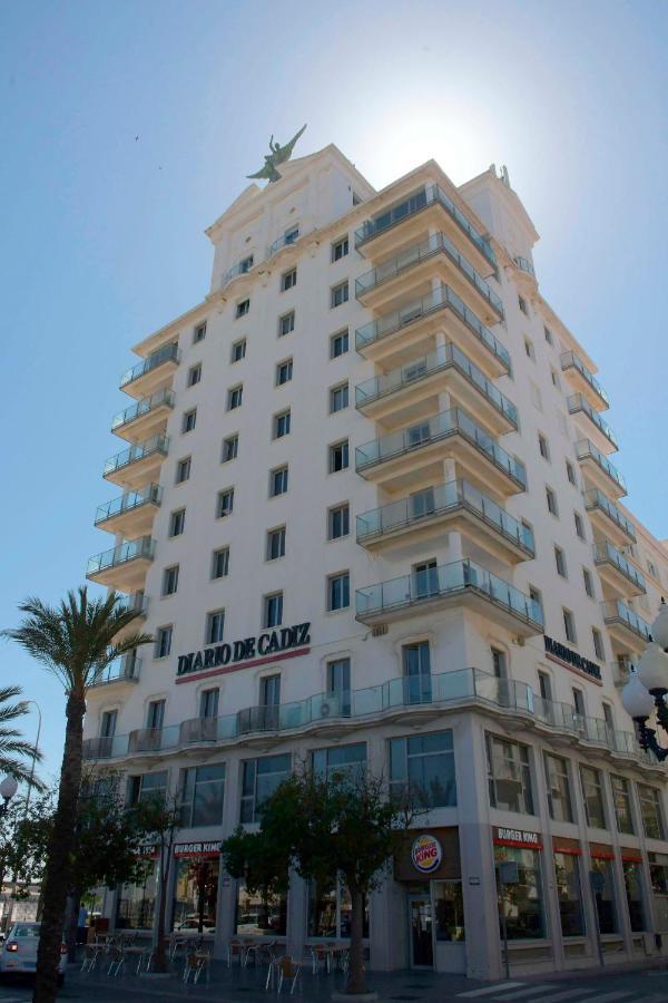 Skyline - Penthouse With 50M2 Private Terrace And Stunning Views Lägenhet Cádiz Exteriör bild